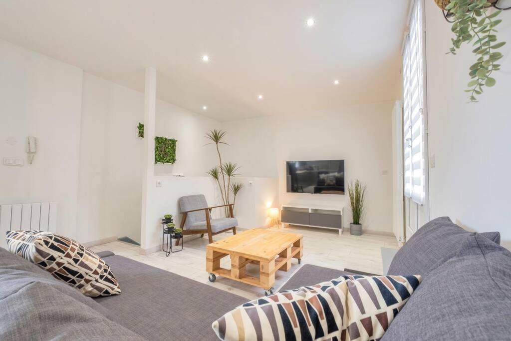 Silver Forest - Parking Prive Apartment Reims Ngoại thất bức ảnh